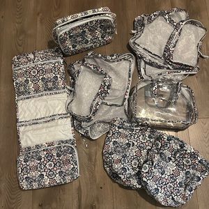 Vera Bradley Travel Set- Lisbon Medallion